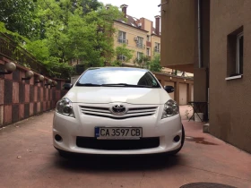 Toyota Auris, снимка 1