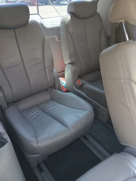 Kia Carnival 2.9CRDI 2009 - 3571 € / 6984.27 лв. - 69992050 13