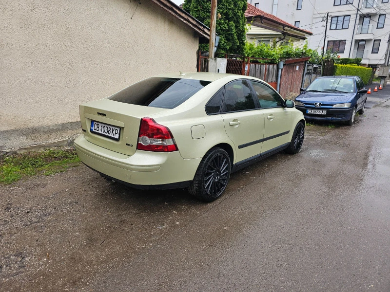 Volvo S40 6 скорости, снимка 12 - Автомобили и джипове - 47062598