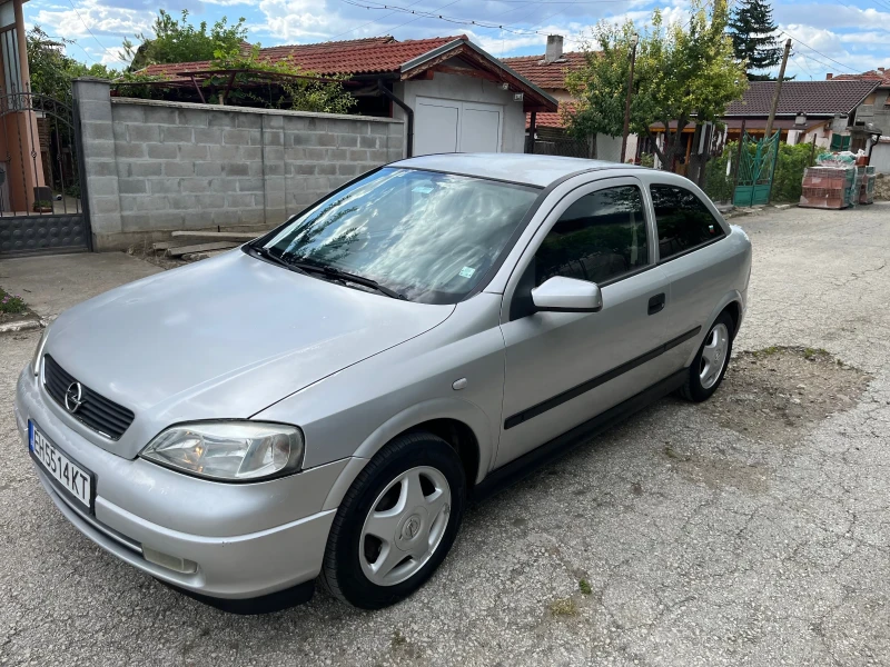 Opel Astra 1.8 16V, снимка 3 - Автомобили и джипове - 47337928