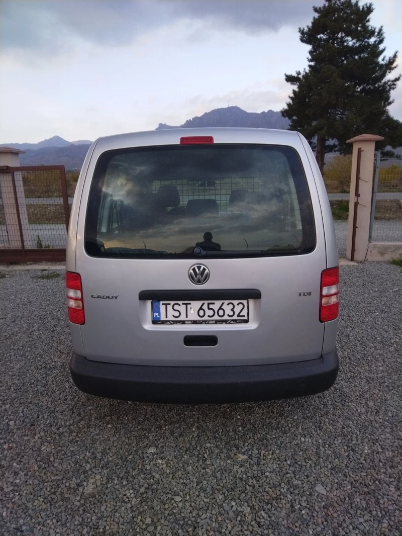 VW Caddy, снимка 4 - Автомобили и джипове - 47768001