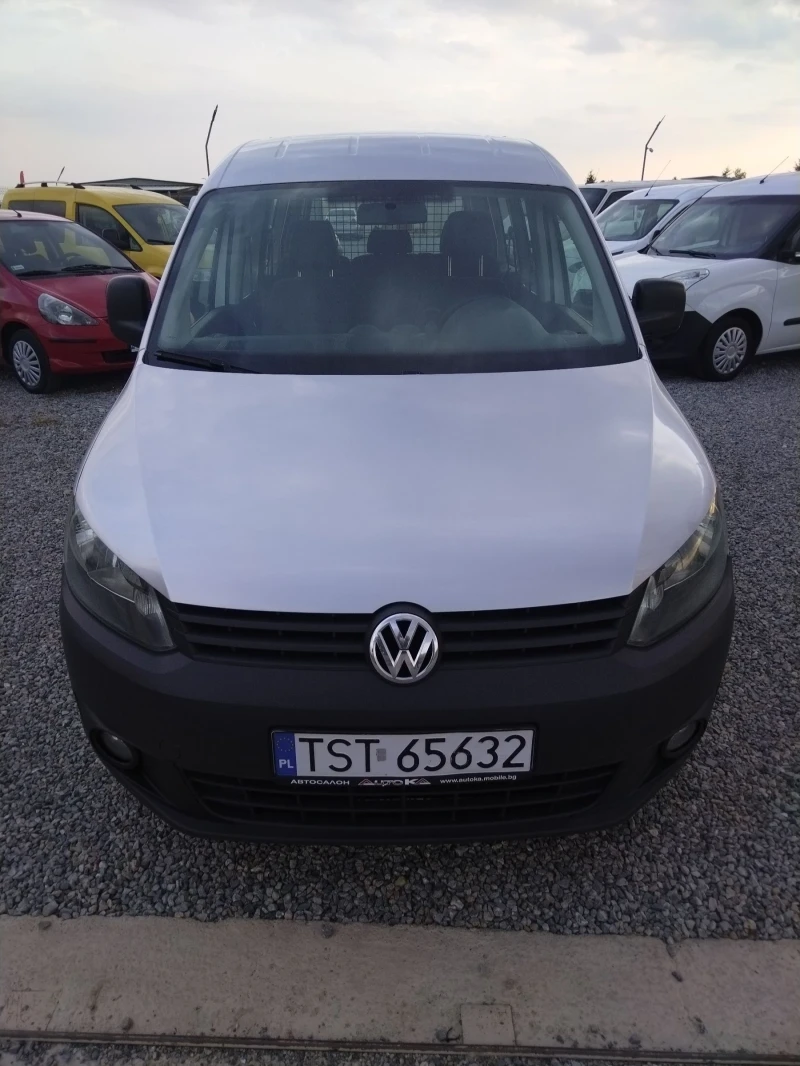 VW Caddy, снимка 8 - Автомобили и джипове - 47768001