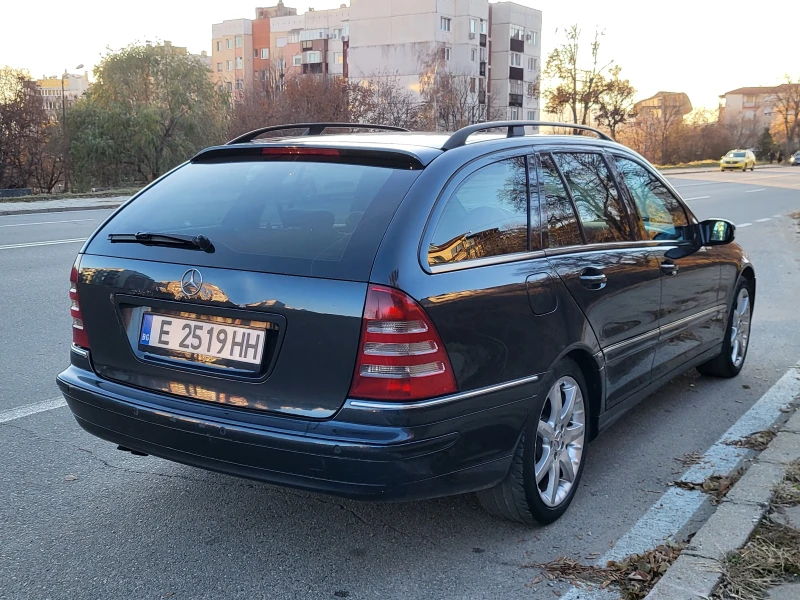 Mercedes-Benz C 270 Avantgarde, снимка 2 - Автомобили и джипове - 48231422