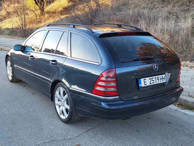 Mercedes-Benz C 270 Avantgarde, снимка 5 - Автомобили и джипове - 48231422