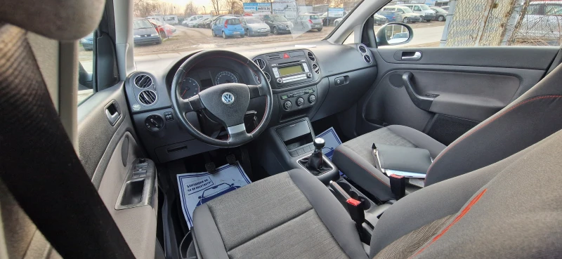 VW Golf Plus 1.6 БЕНЗИН 102к.с, снимка 7 - Автомобили и джипове - 48705321