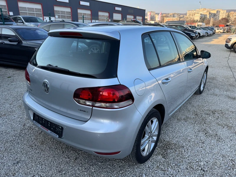 VW Golf 1.6 I Gaz, снимка 4 - Автомобили и джипове - 48757223