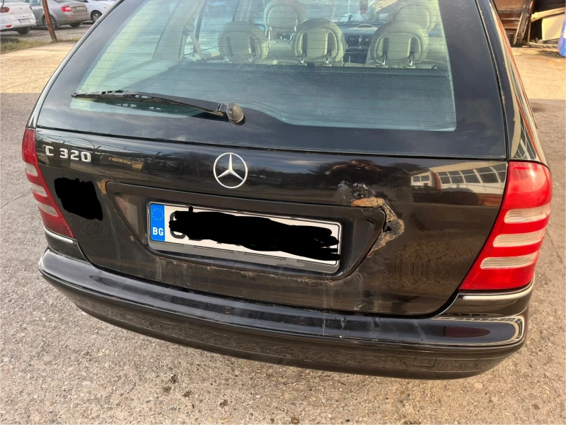Mercedes-Benz C 320 Газ, без прехвърляне, снимка 10 - Автомобили и джипове - 51057144
