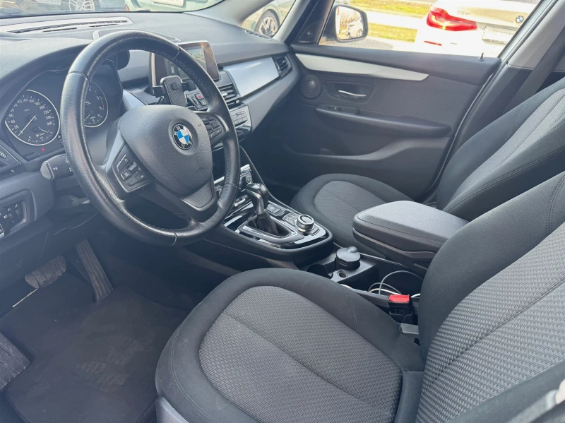 BMW 216, снимка 6 - Автомобили и джипове - 51417098