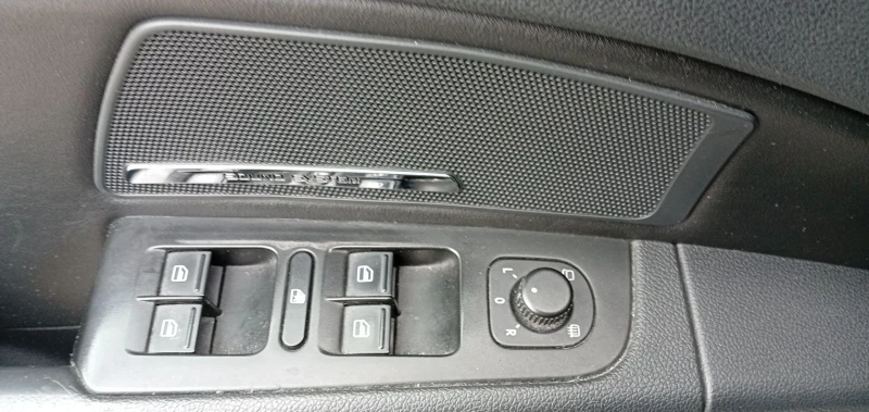 Skoda Superb 4x4, снимка 12 - Автомобили и джипове - 52499947