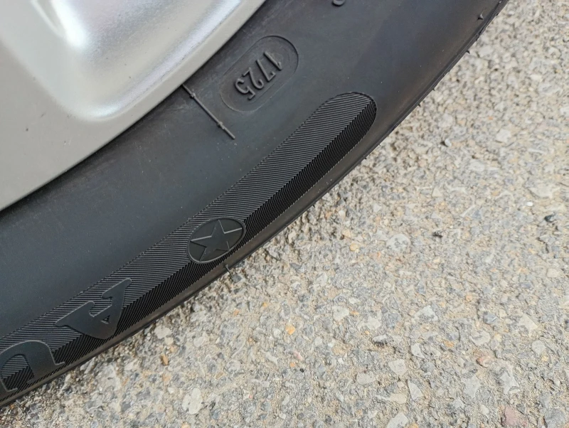 Citroen C4 Picasso 1.6 HDI 120 к.с., снимка 10 - Автомобили и джипове - 52638167