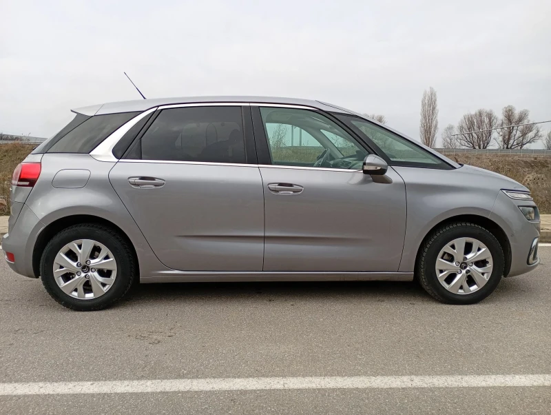 Citroen C4 Picasso 1.6 HDI 120 к.с., снимка 8 - Автомобили и джипове - 52638167