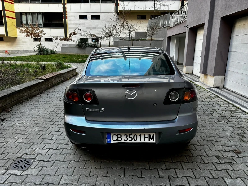 Mazda 3 1, 6 i + Gas, снимка 5 - Автомобили и джипове - 52751415