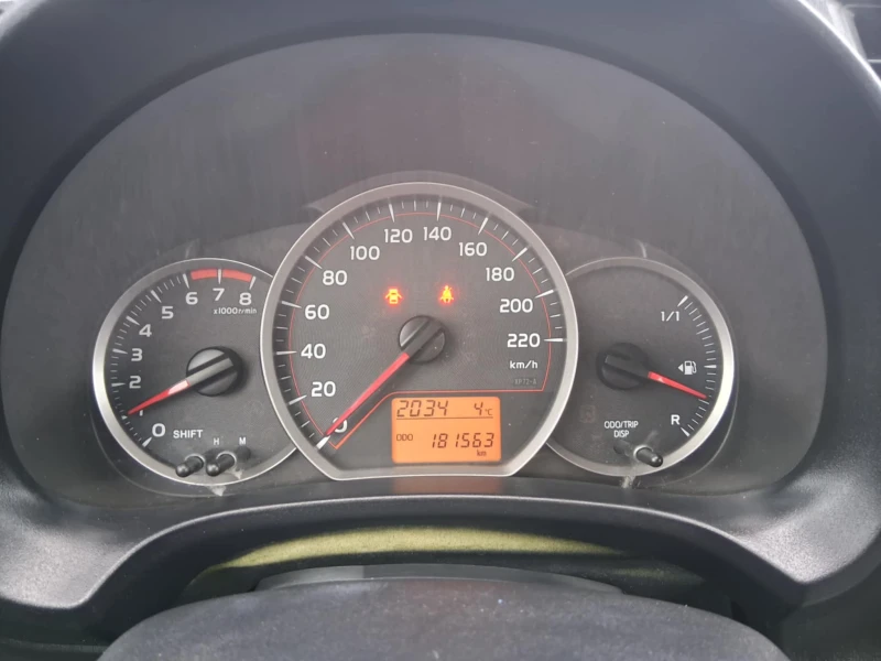 Toyota Yaris, снимка 13 - Автомобили и джипове - 52883549