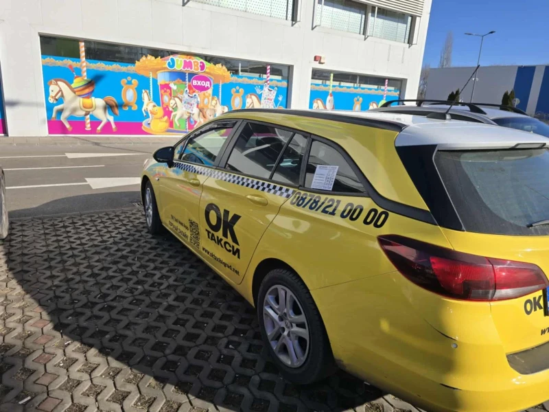 Opel Astra 1.5 d 122 k.c, снимка 2 - Автомобили и джипове - 52946247