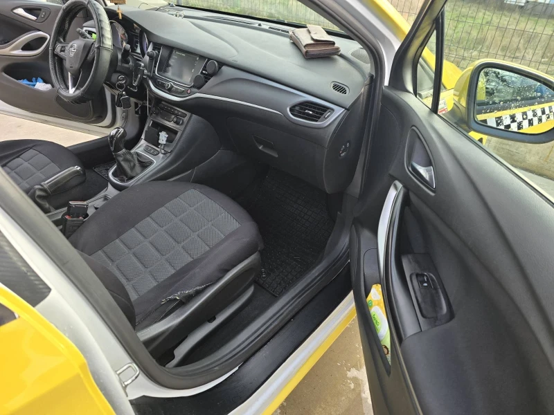 Opel Astra 1.5 d 122 k.c