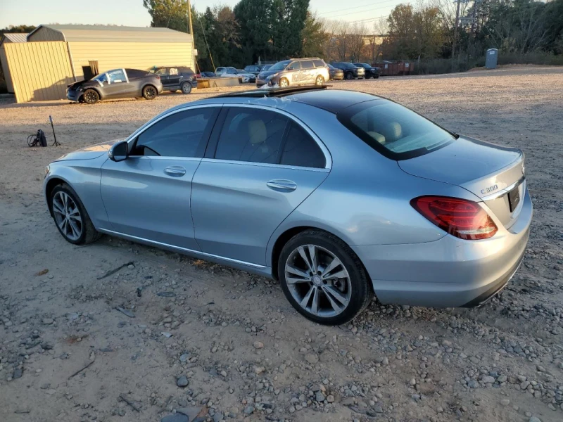 Mercedes-Benz C 220 4MATIC, снимка 2 - Автомобили и джипове - 53131645