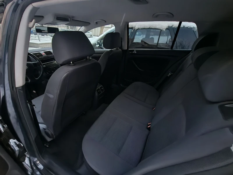 VW Golf 1.9TDI 105к.с., снимка 9 - Автомобили и джипове - 53218806