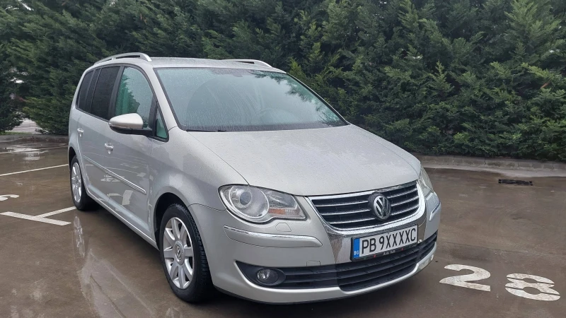 VW Touran 1.9 TDI, BLS, Highline, снимка 2 - Автомобили и джипове - 53283671