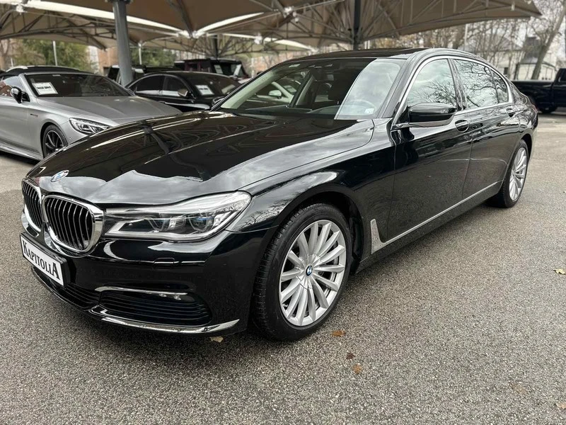 BMW 730 Ld xDrive/Executive/Laser/HuD, снимка 2 - Автомобили и джипове - 43499986