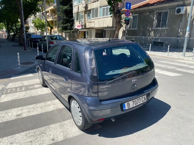 Opel Corsa C, снимка 4 - Автомобили и джипове - 47232287