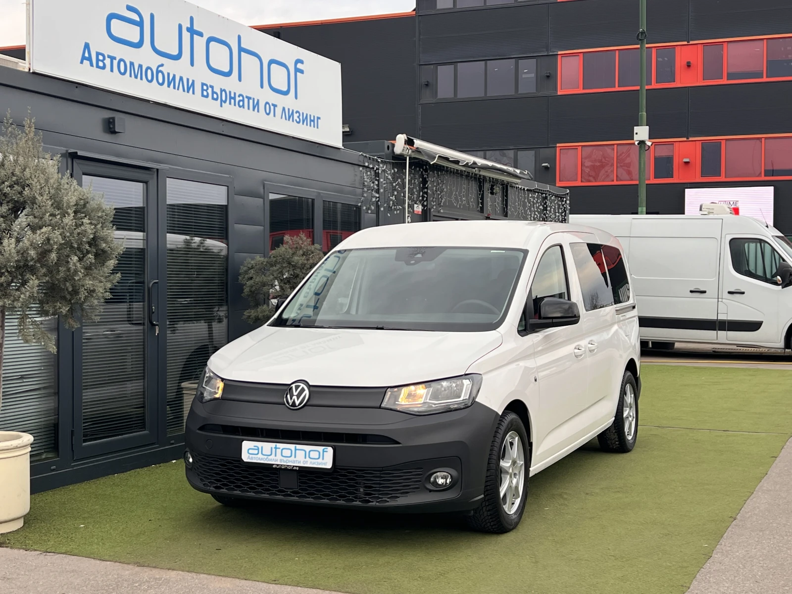 VW Caddy Life/2.0TDI/102k.c./6MT/6+ 1/ГАРАНЦИЯ, снимка 1