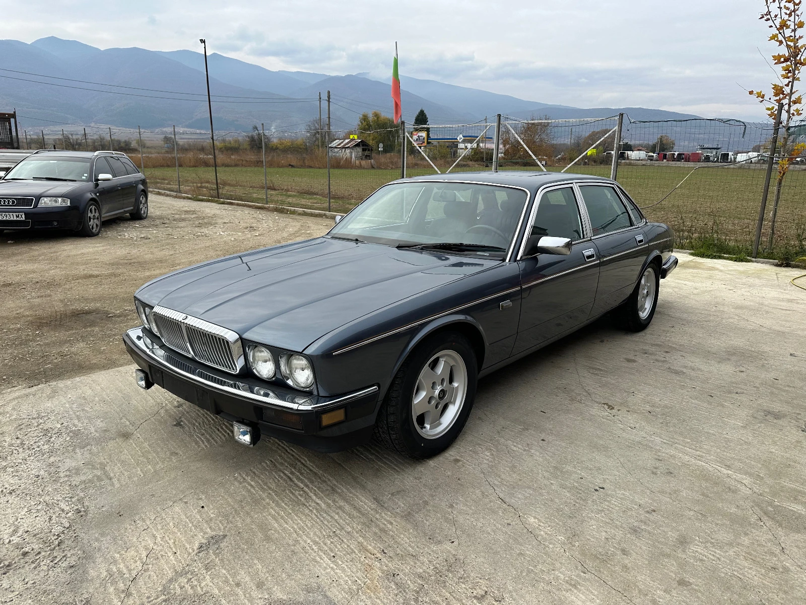 Jaguar Daimler 4.0i - изображение 2