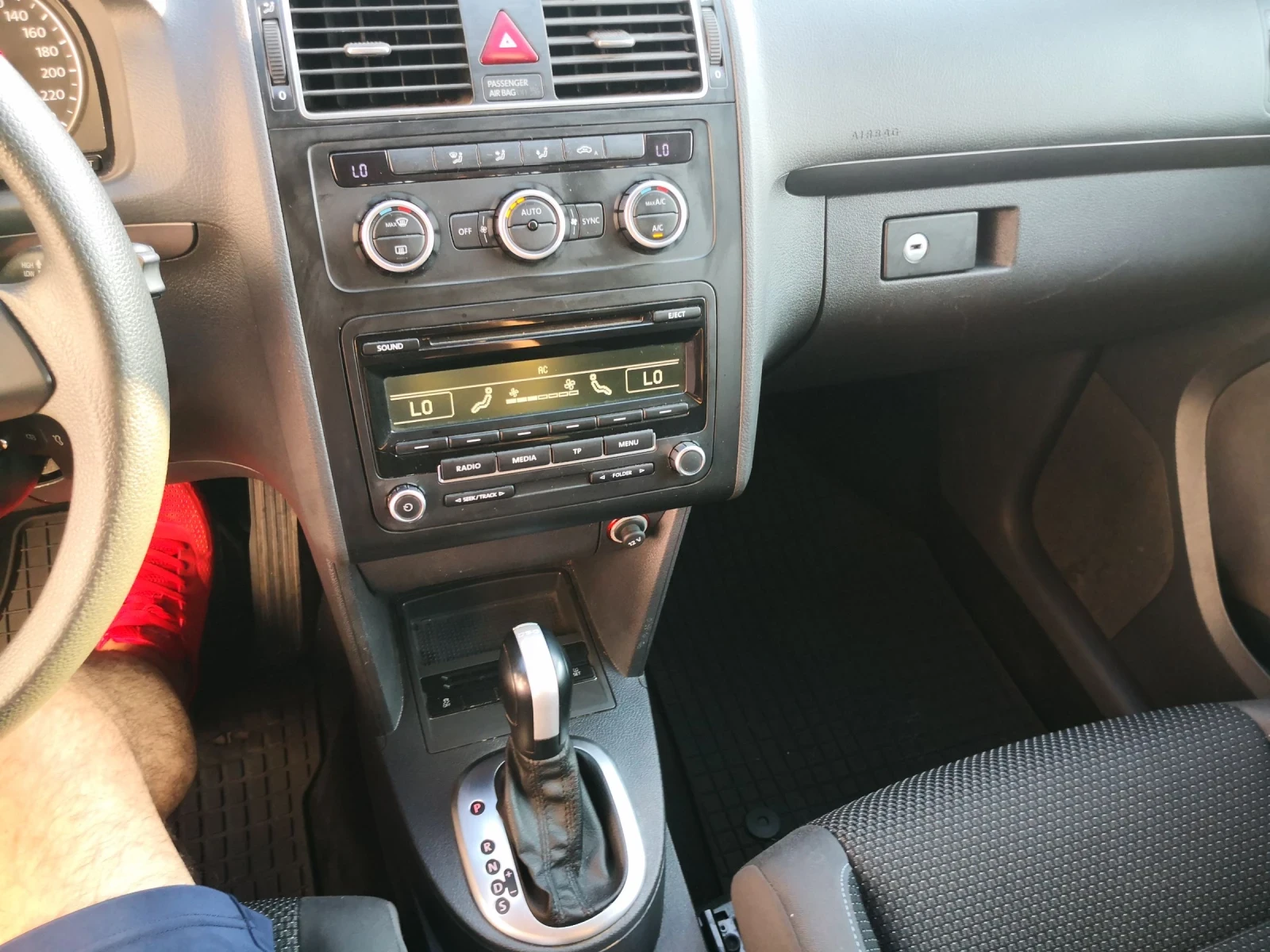 VW Touran 2.0TDI 140P.S. - изображение 7