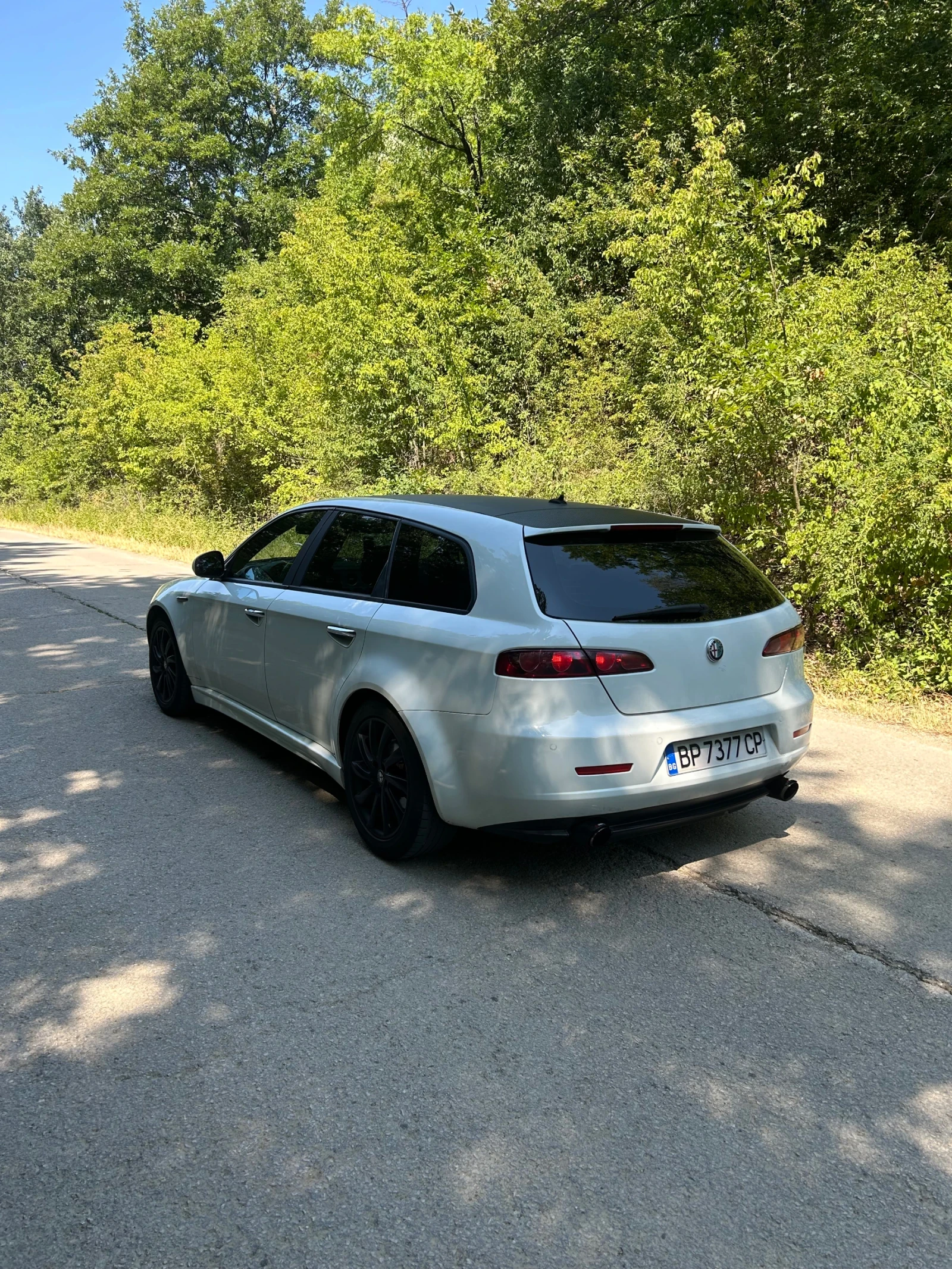 Alfa Romeo 159 sportwagon 1.9JTDm Sport Tourismo - изображение 3