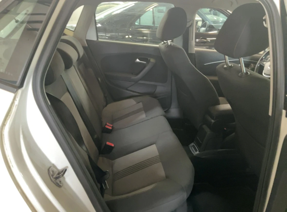 VW Polo 1.4TDI Allstar* Automatic* Navi*  - изображение 7