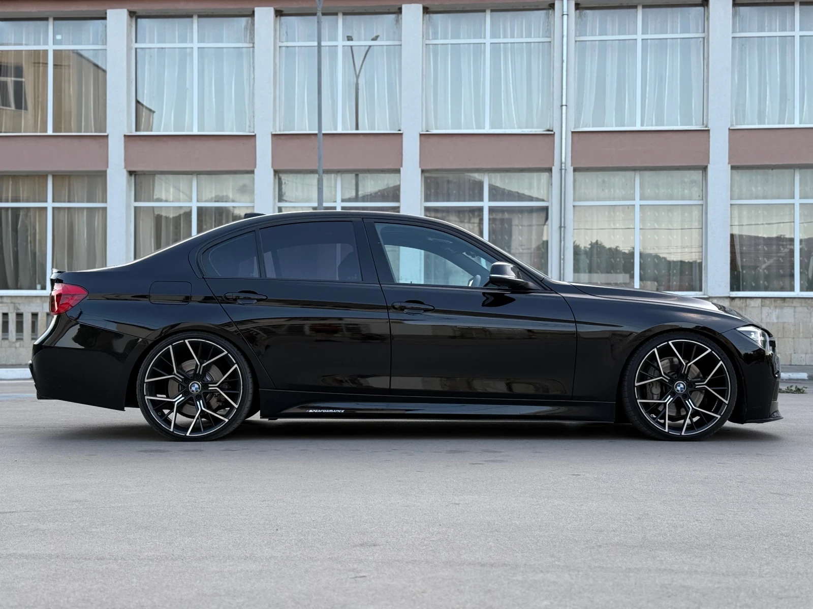 BMW 340  LCI M performance - изображение 5