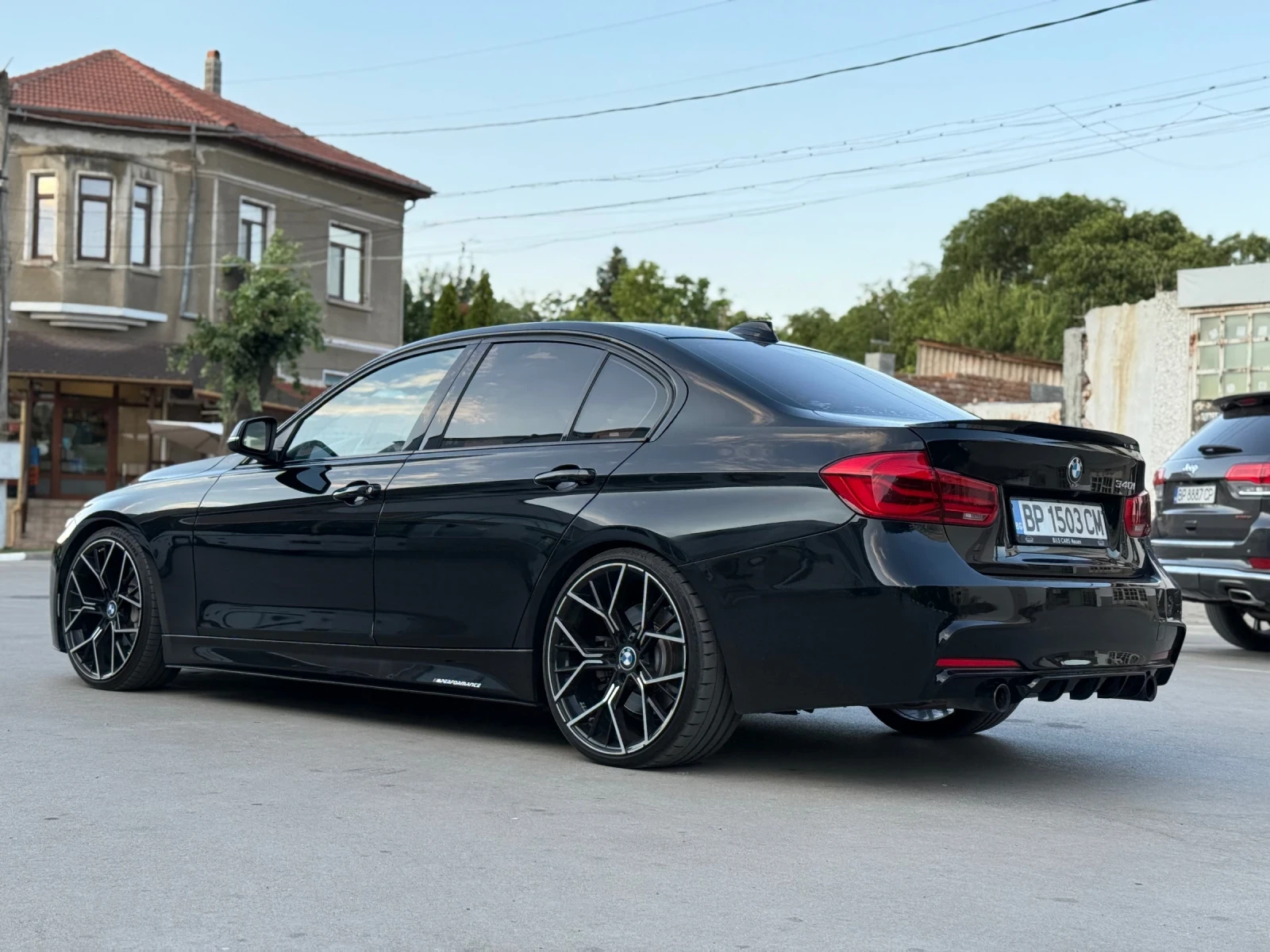 BMW 340  LCI M performance - изображение 2