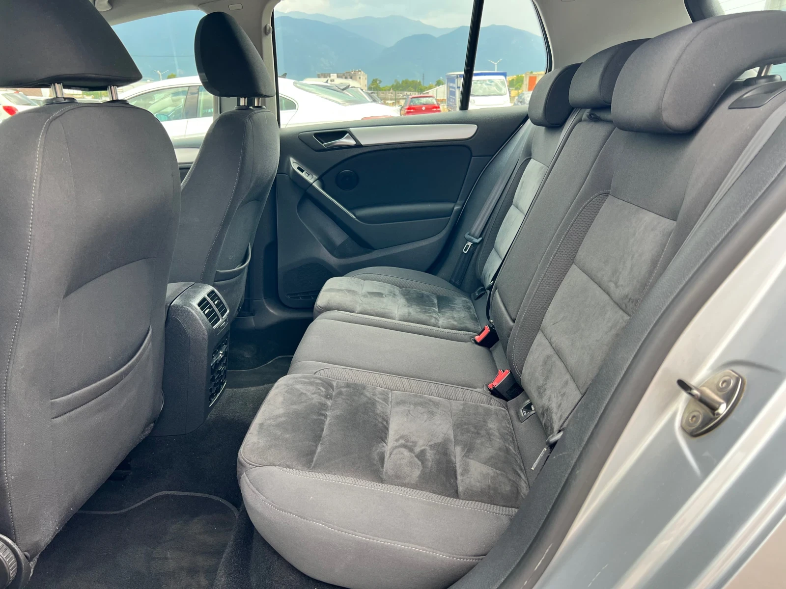 VW Golf 1.4 TSI-DSG - изображение 10