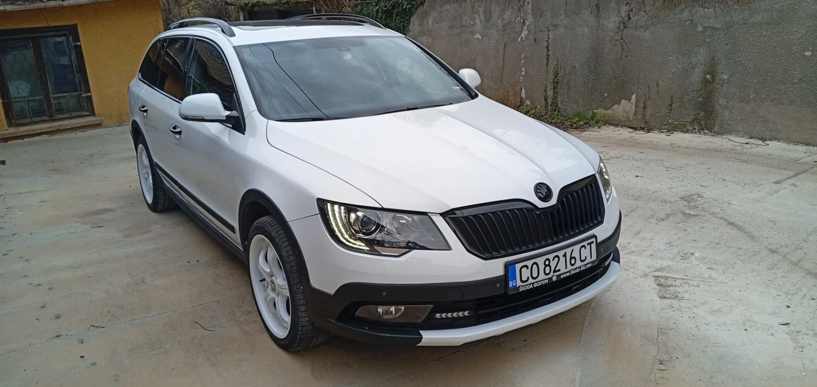 Skoda Superb 4x4 | Mobile.bg   1