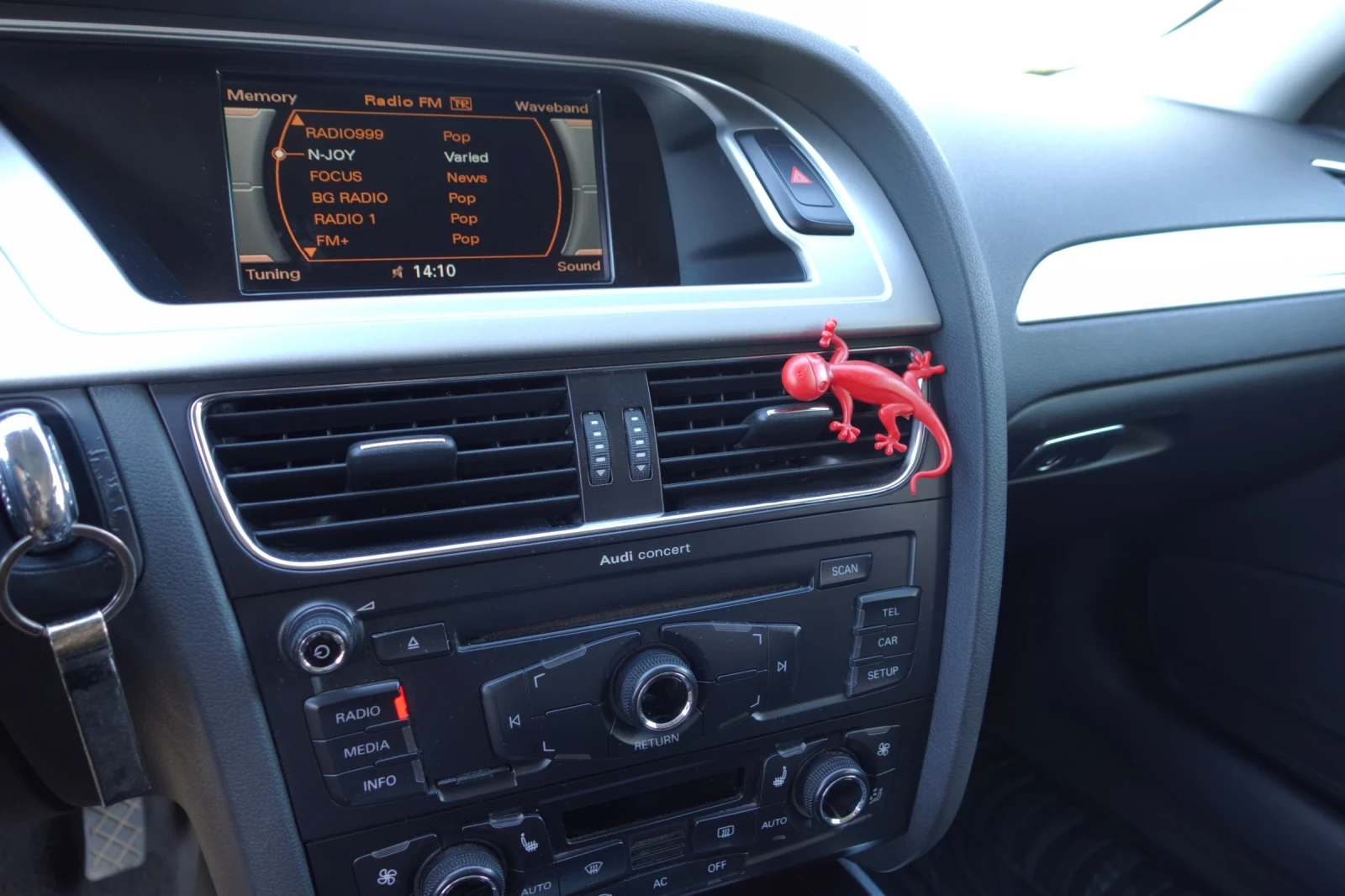 Audi A4 | Mobile.bg   14