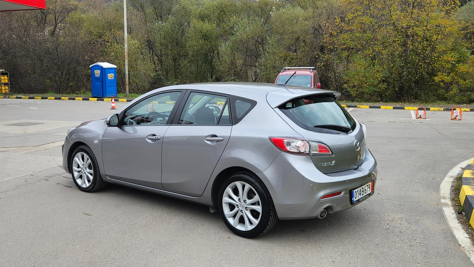 Mazda 3 2.2 MZR NAVIG/KLIMATRON/KEYLES - изображение 4