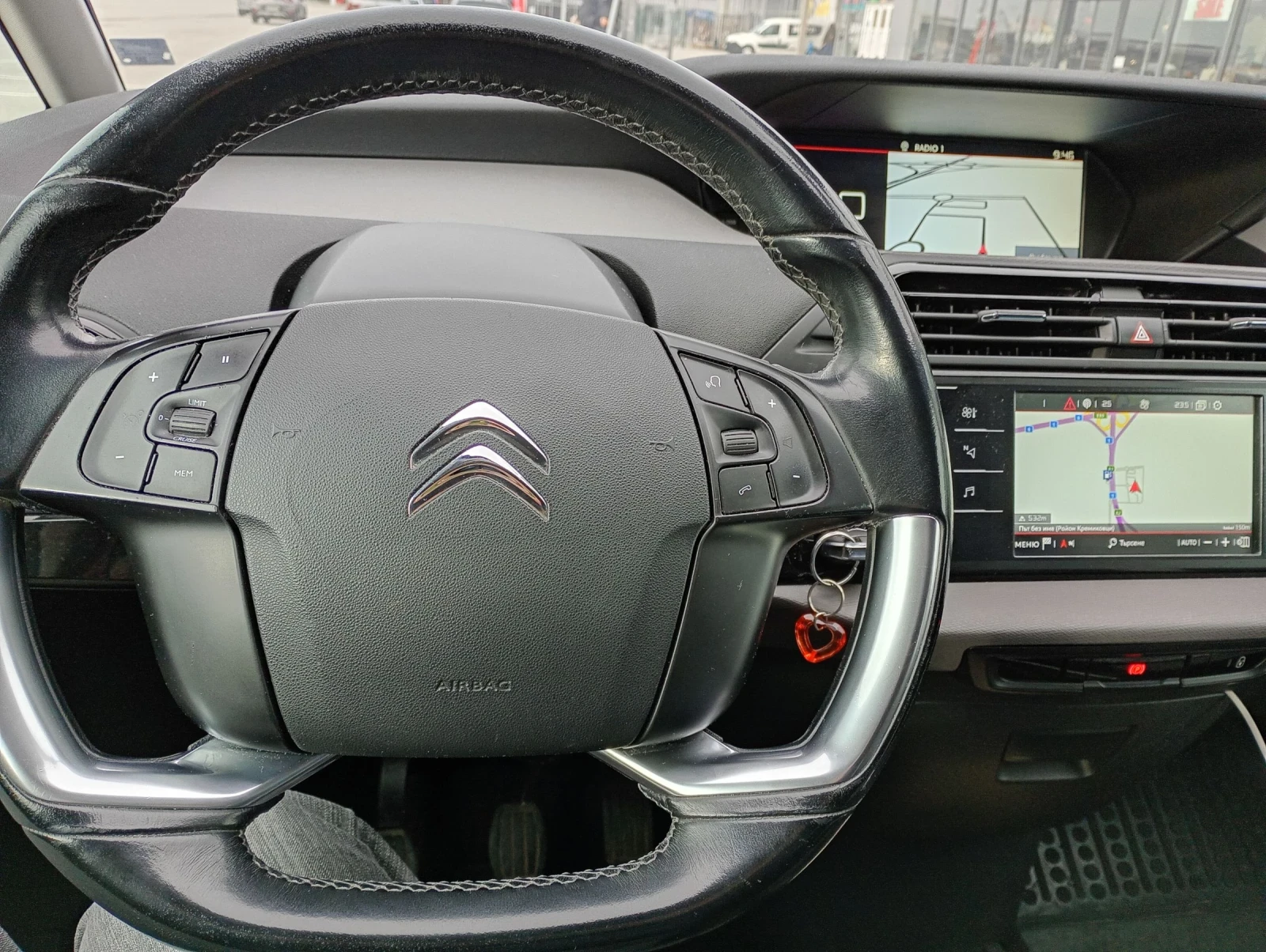 Citroen C4 Picasso 1.6 HDI 120 �.�. | Mobile.bg � ����������� 12