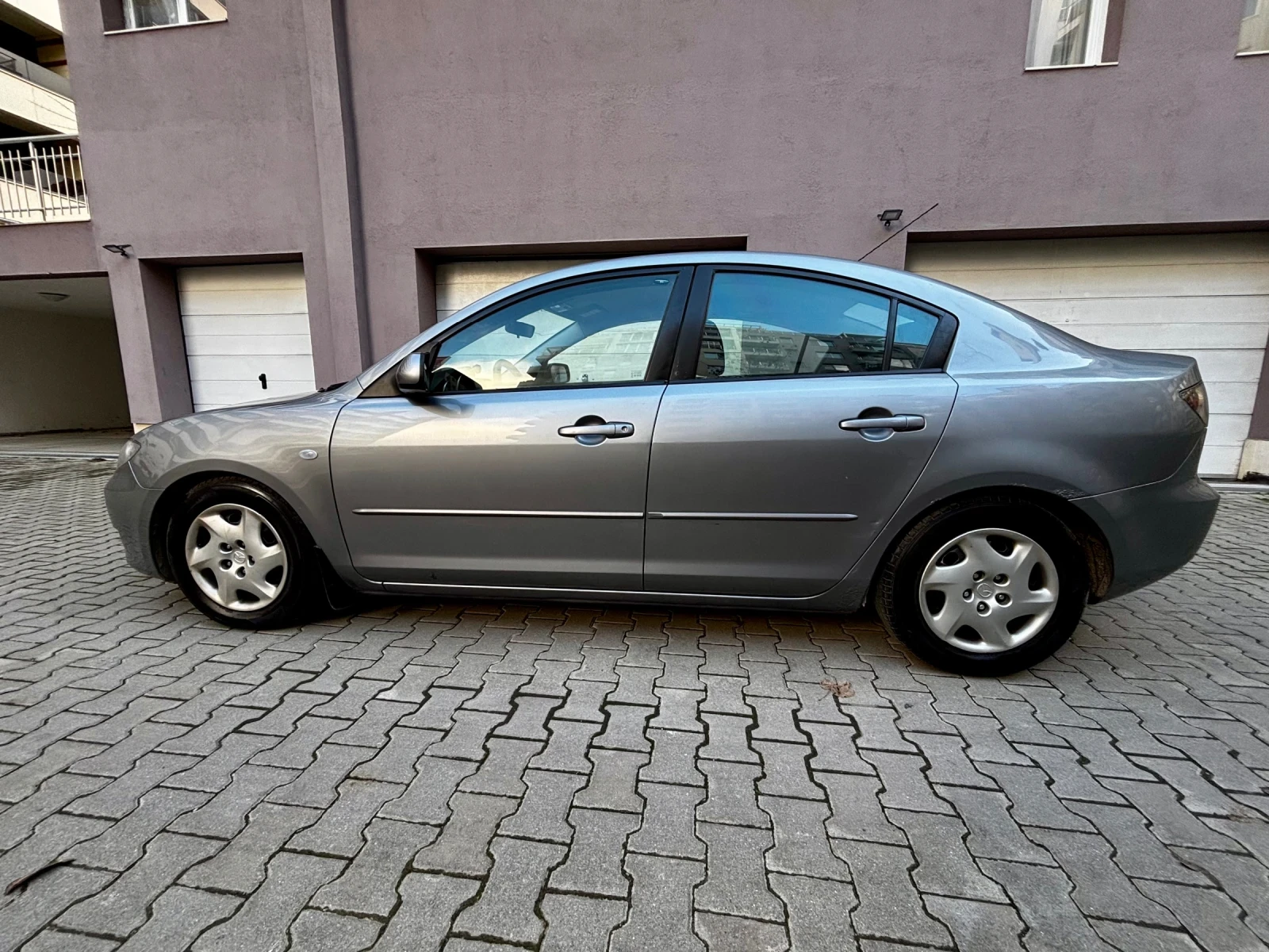 Mazda 3 1, 6 i + Gas - изображение 7