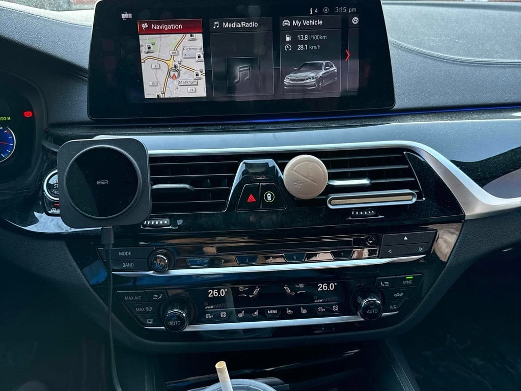 BMW 550 * M550i xDrive * CARFAX * БЕЗ ПЪРВОНАЧАЛНА ВНОСКА - изображение 9