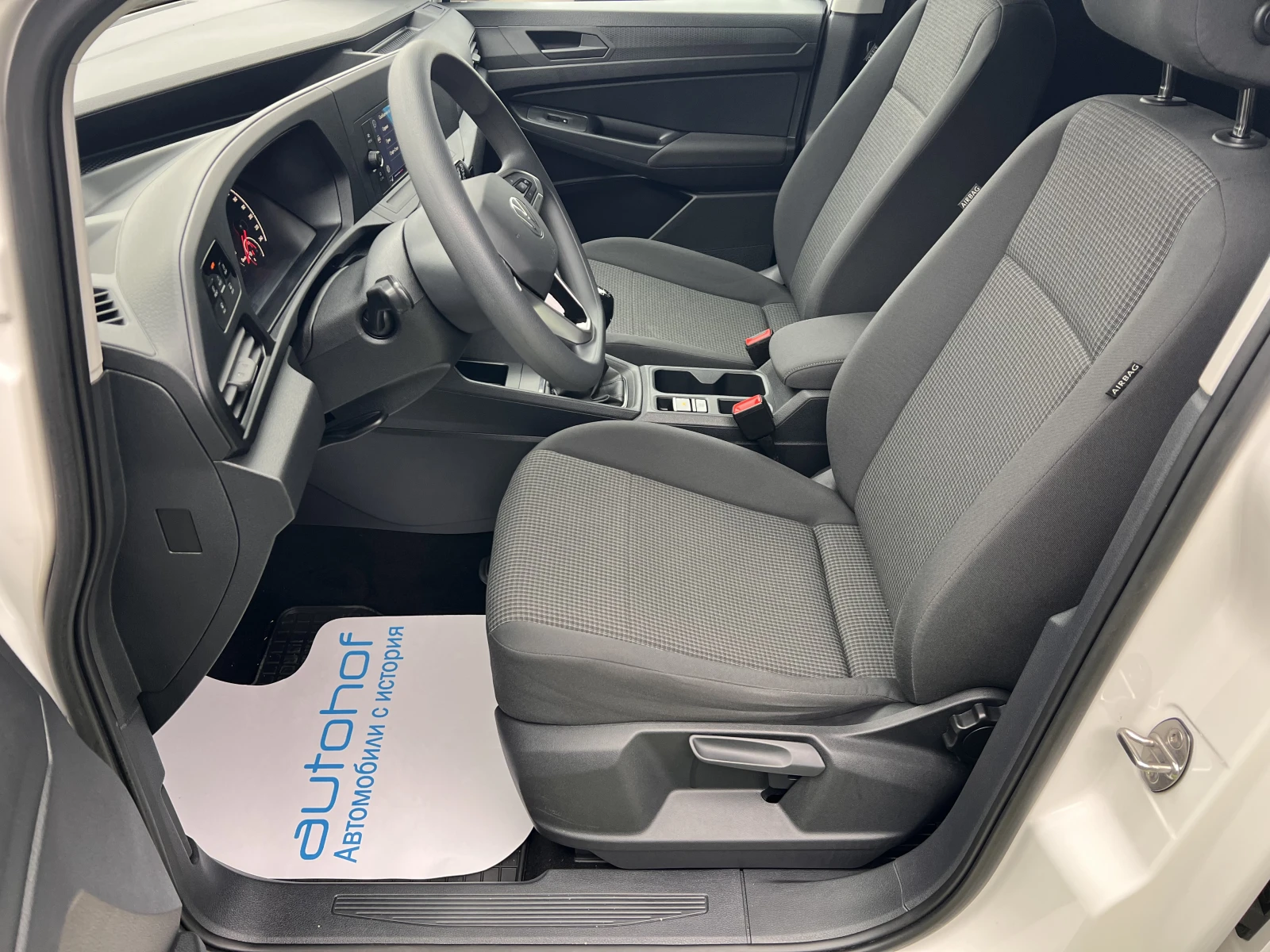 VW Caddy Life/2.0TDI/102k.c./6MT/6+ 1/ГАРАНЦИЯ - изображение 8