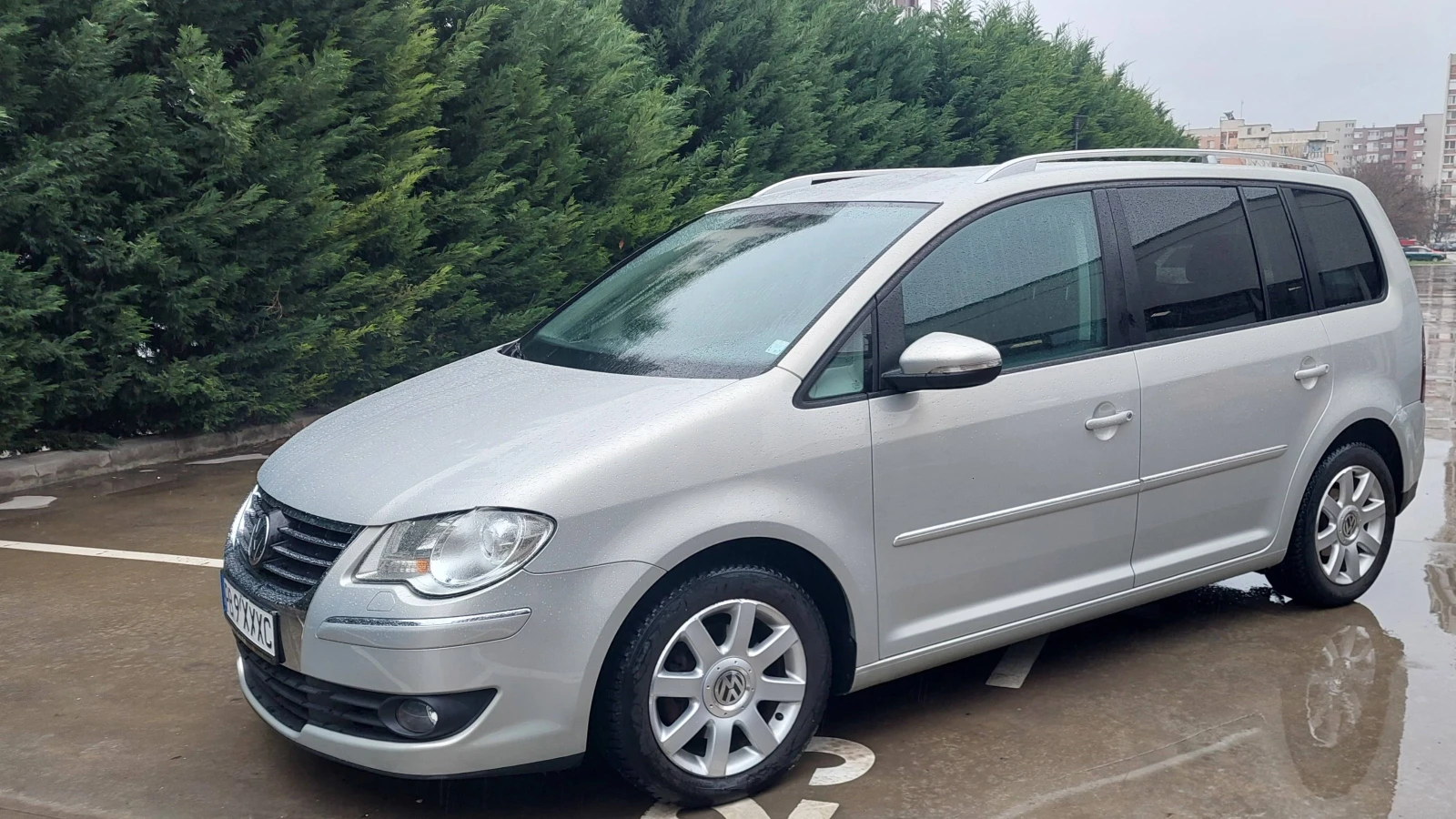 VW Touran 1.9 TDI, BLS, Highline - изображение 5