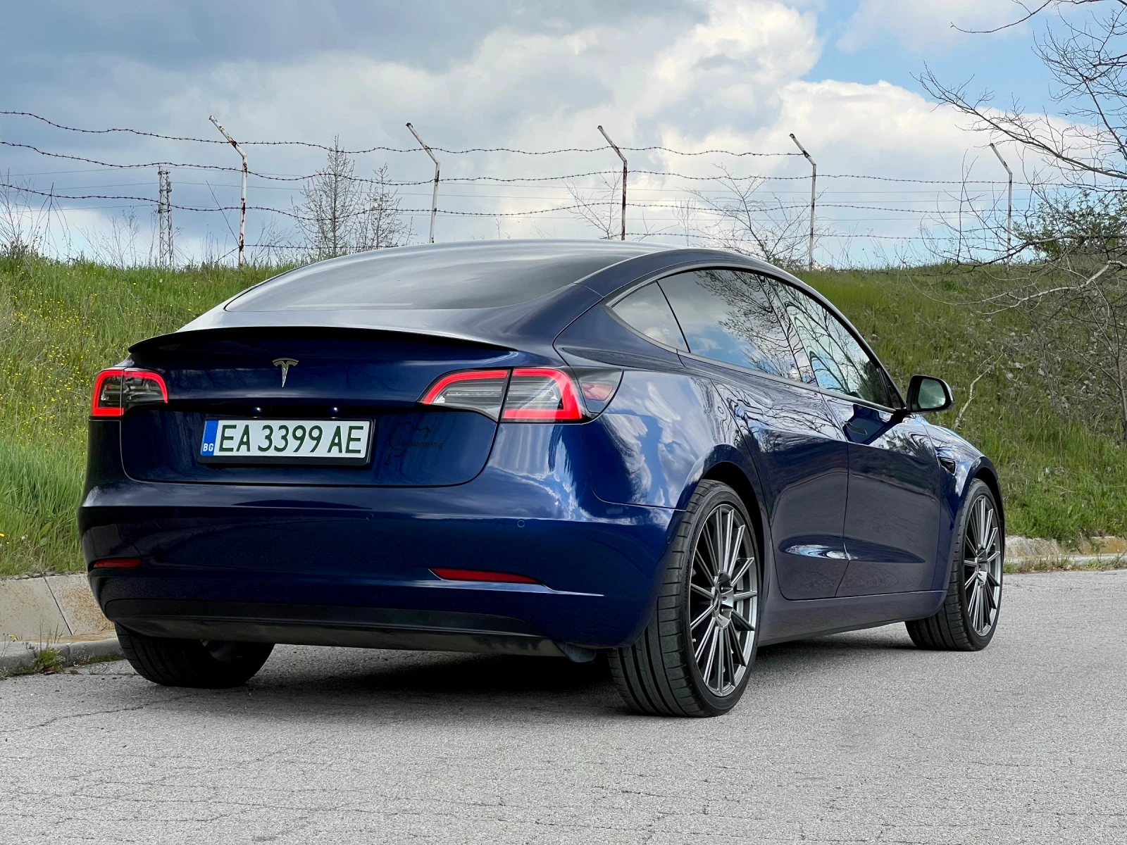 Tesla Model 3 Performance, снимка 3 - Автомобили и джипове - 54214180