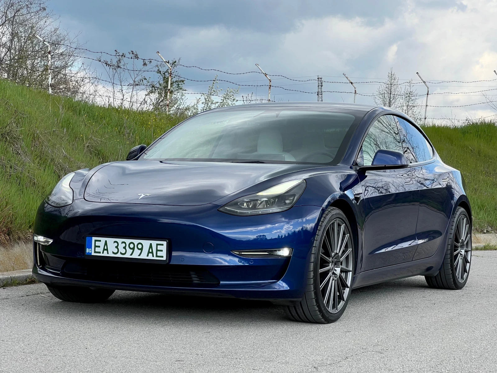 Tesla Model 3 Performance