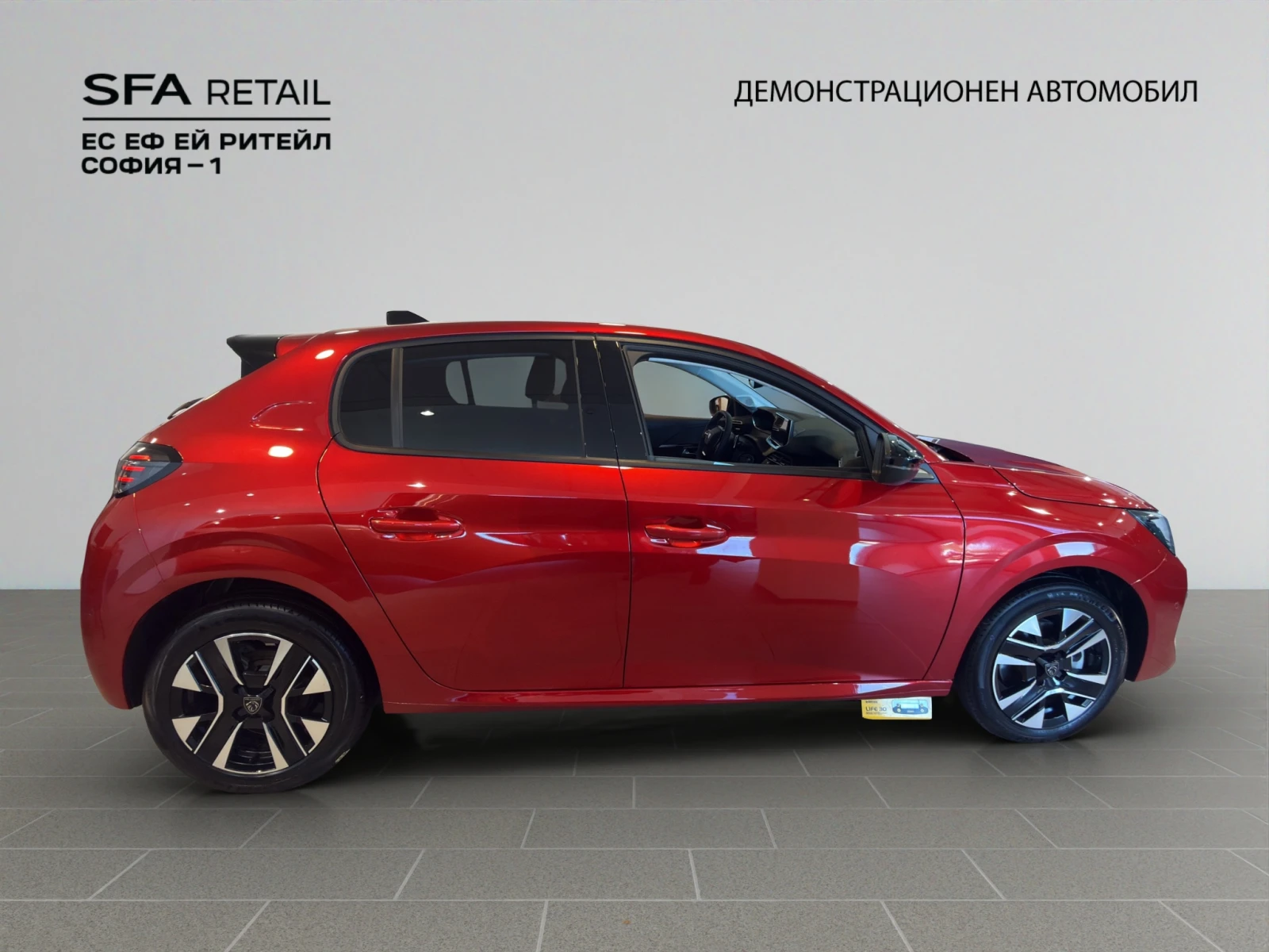 Peugeot 208 ALLURE 1.2 110 HYBRID 48V Гаранция до 03.2031 г., снимка 4 - Автомобили и джипове - 54132089