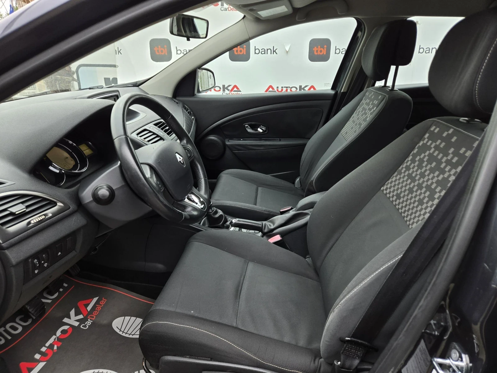 Renault Megane 1.5DCI-110кс= 6ск= НАВИ= АВТОПИЛОТ= ПАРКТРОНИК, снимка 7 - Автомобили и джипове - 54511972