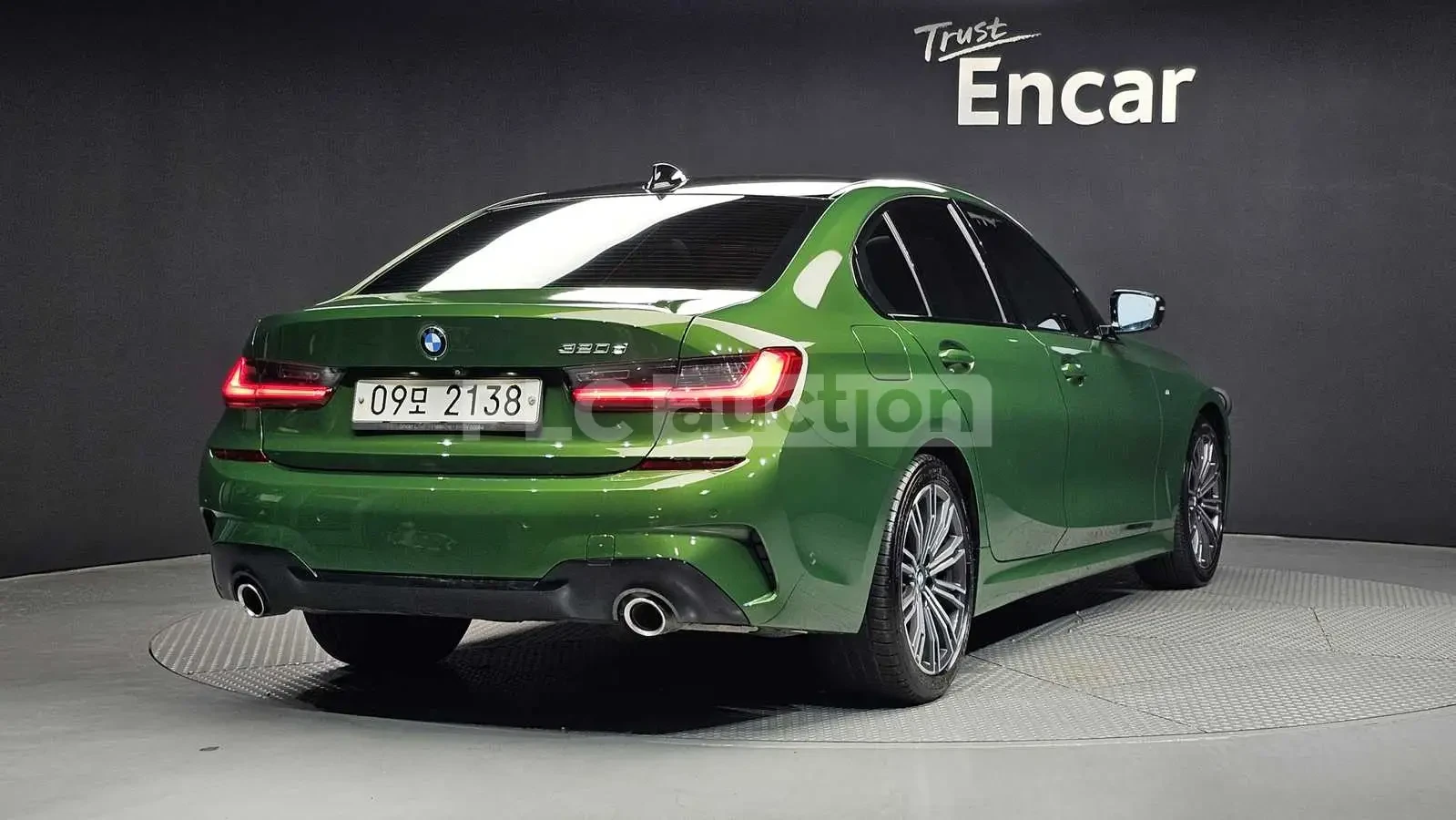 BMW 320 d M SPORT| HARMAN KARDON| ВКЛ. ТЕХНОТЕСТ, снимка 2 - Автомобили и джипове - 54615698