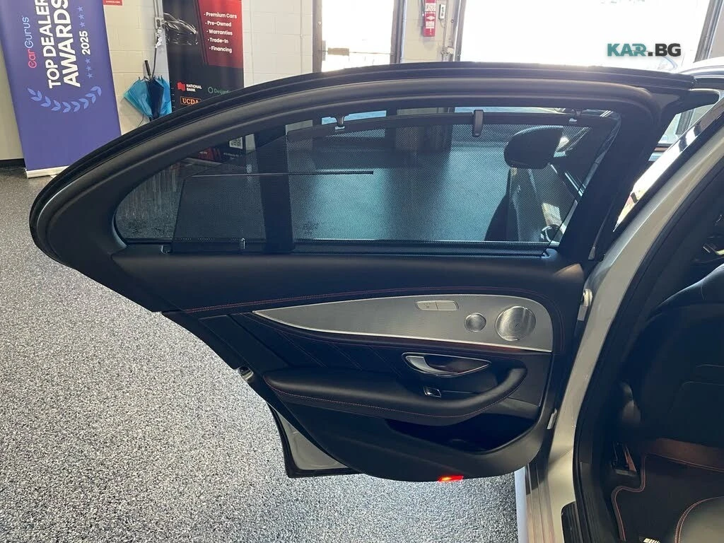 Mercedes-Benz E 43 AMG 4MATIC* FULL-TECH* BURMESTER* PANOROOF* , снимка 13 - Автомобили и джипове - 54888336