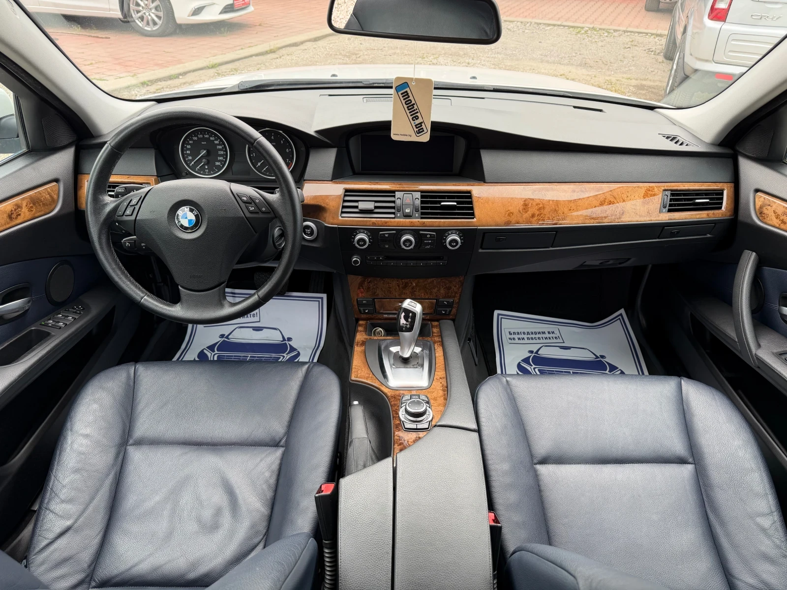 BMW 530  i facelift* xDrive* АВТОМАТИК* КОЖА* ГОЛЯМА НАВИ*, снимка 10 - Автомобили и джипове - 54945183