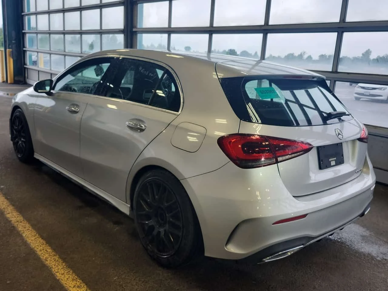 Mercedes-Benz A 250 АМГ Пакет/CARFAX /Кожа/Нави/Подгрев/Панорама, снимка 4 - Автомобили и джипове - 55610460