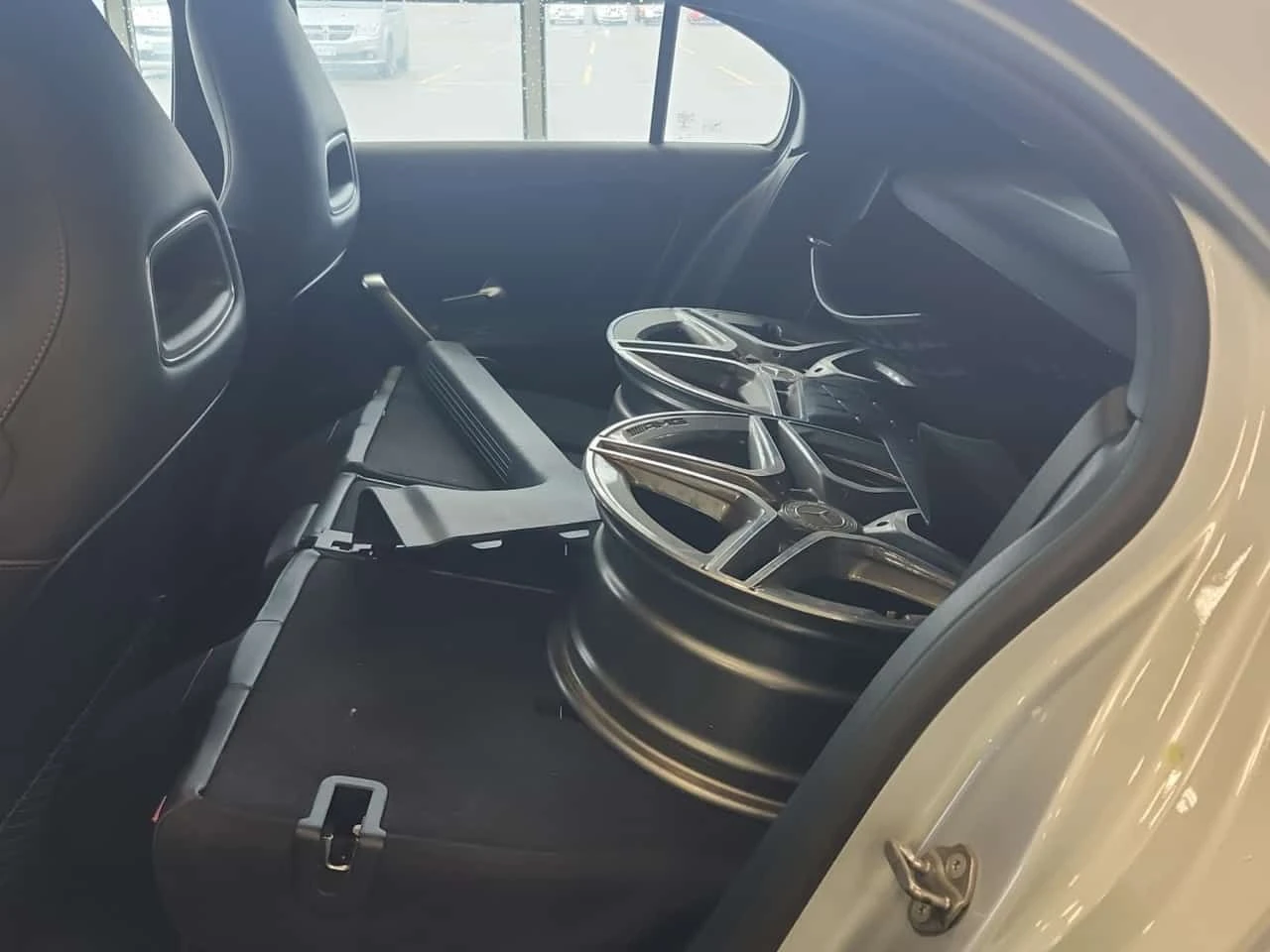 Mercedes-Benz A 250 АМГ Пакет/CARFAX /Кожа/Нави/Подгрев/Панорама, снимка 12 - Автомобили и джипове - 55610460