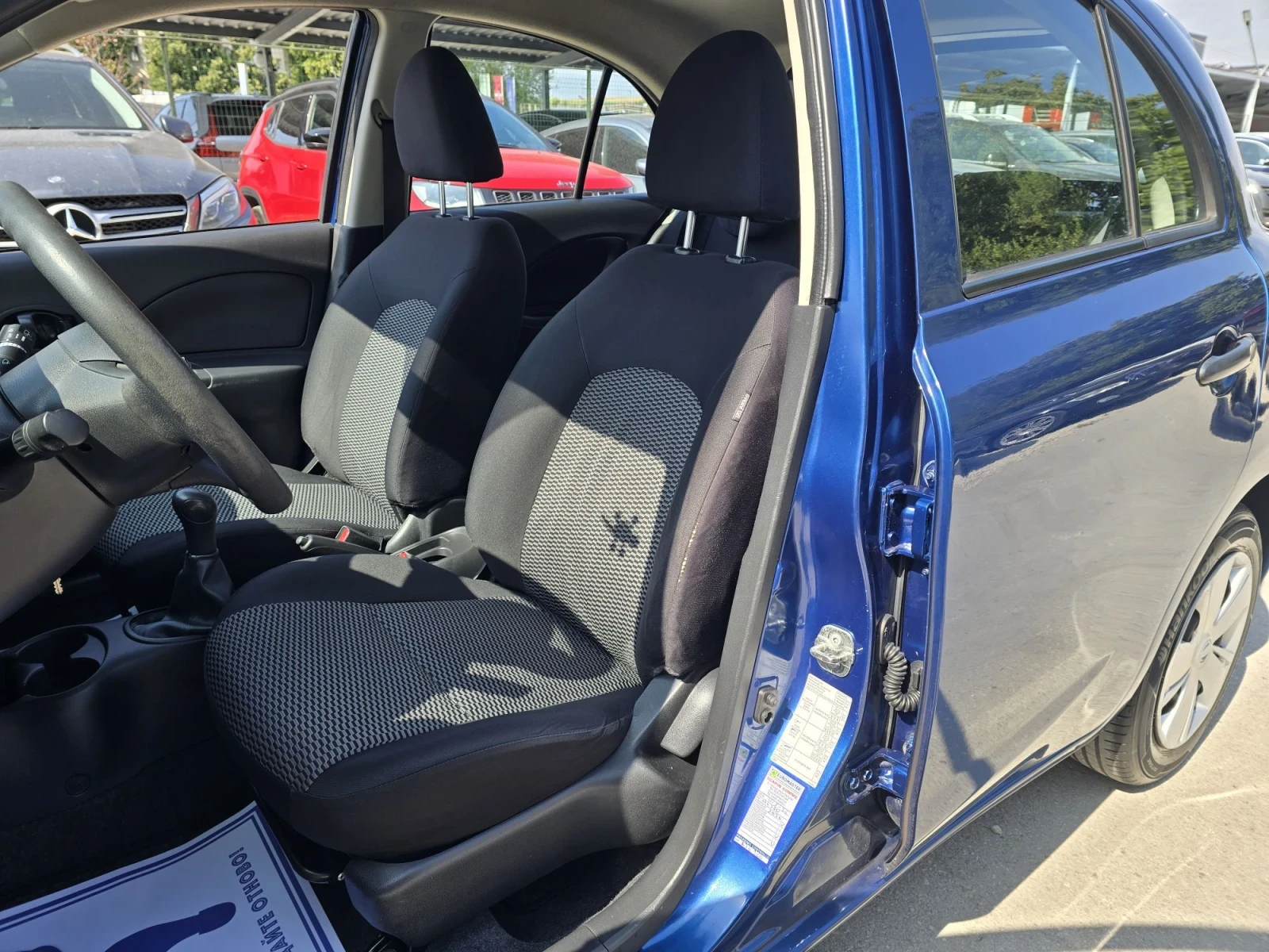 Nissan Micra 1.2i 80к.с 5 скорости , снимка 10 - Автомобили и джипове - 55655110